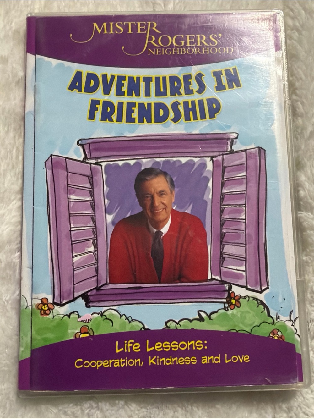 Mister Rogers Neighborhood: Adventures In Friendship 2-disc DVD 2005